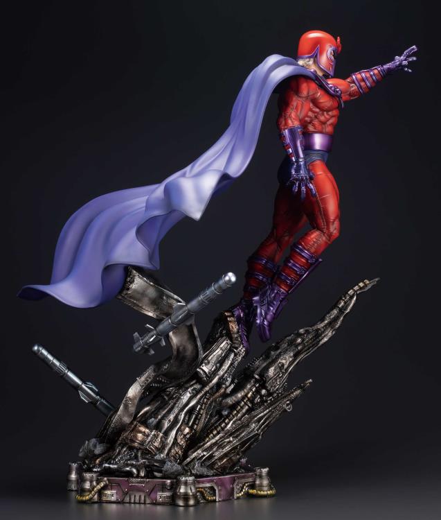 Magneto X-Men Marvel Universe Fine Art Statue