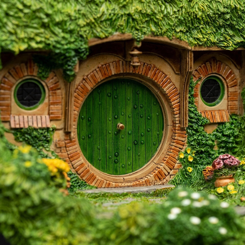 Hobbit Hole Bag End - Lord of the Rings