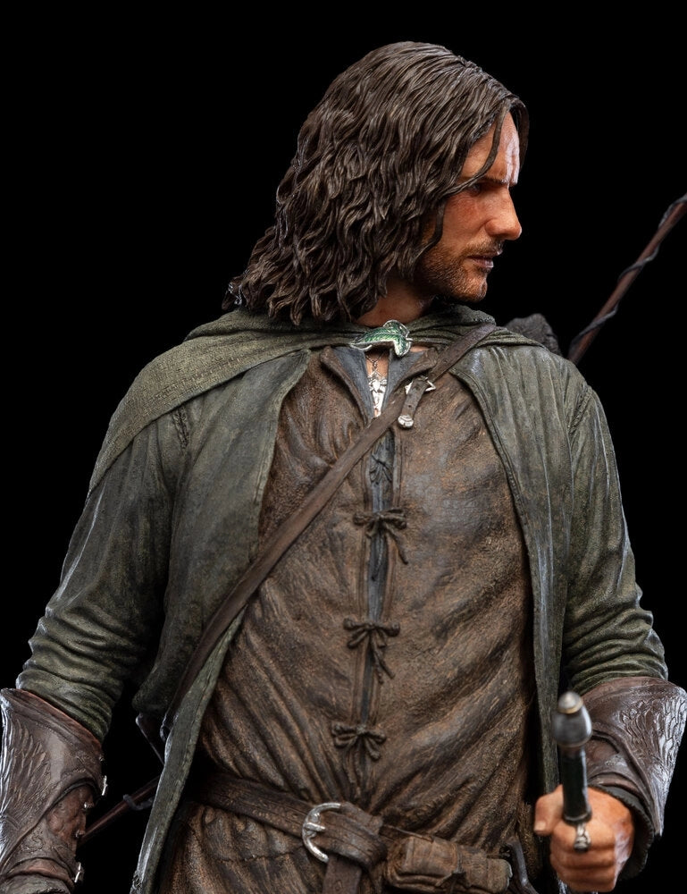 Aragorn- Lord of the Rings (Classic Series) Polystone Statue