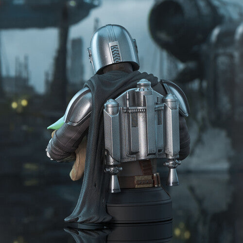 The Mandalorian with Grogu -Star Wars 1/6 Scale Px Bust