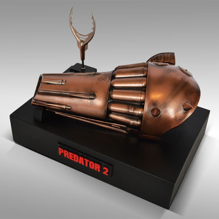 Predator 2 Netgun & Dart Life-Size Prop Replica